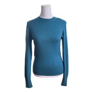 Theory Women’s Cashmere sweater size Medium.